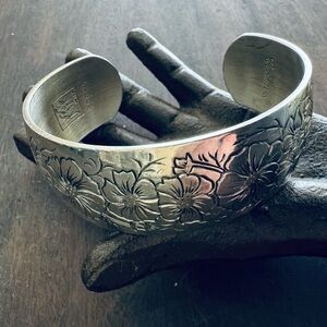 Vintage 90’s Kirk Stieff Pewter Cuff Bracelet